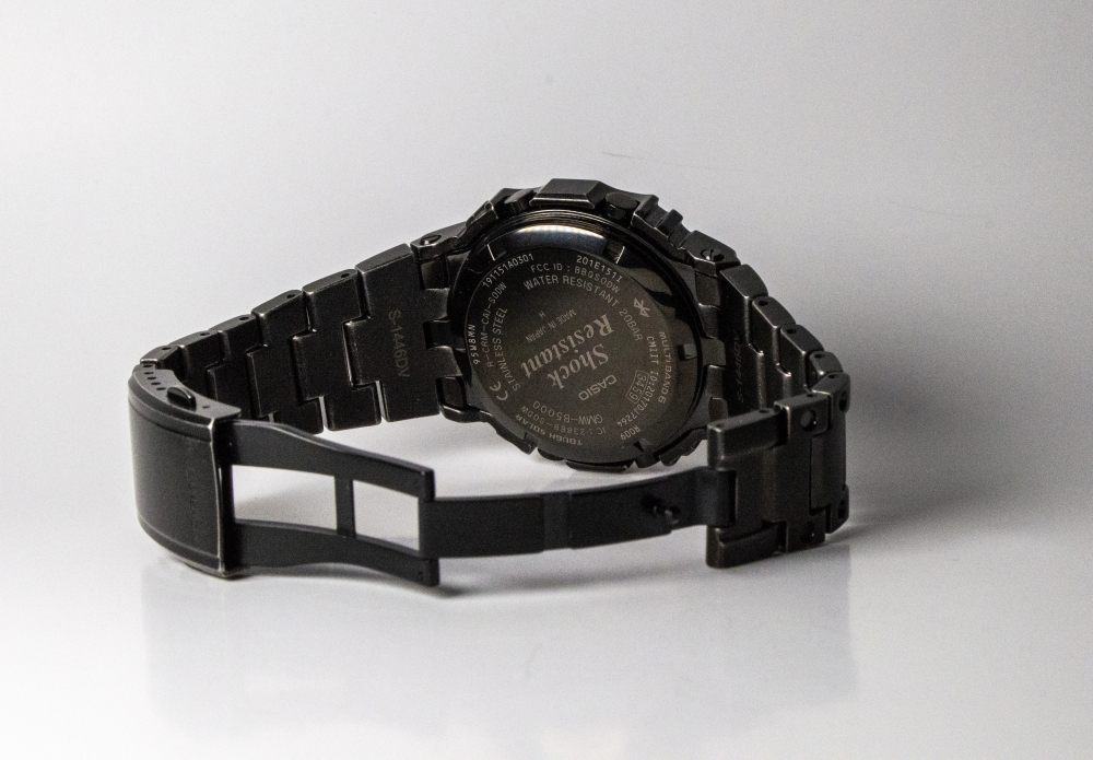 Casio G-Shock GMW-B5000V - a legmodernebb vintage kocka GWMB-5000V