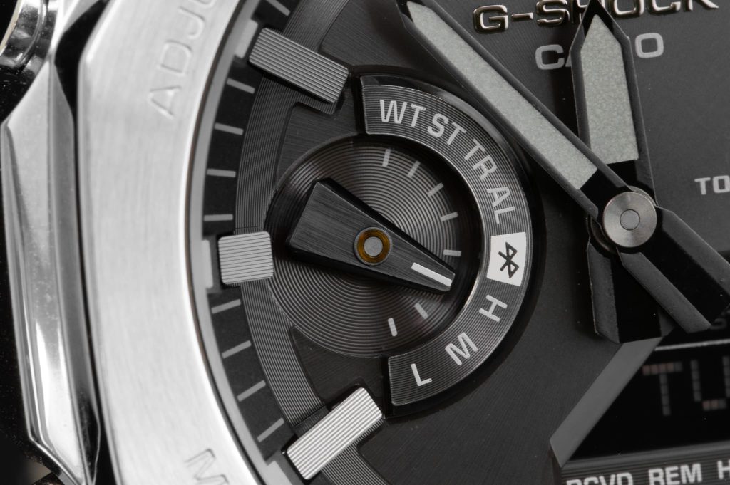 G-Shock GM-B2100, ha valami acélosra vágynál GM-B2100