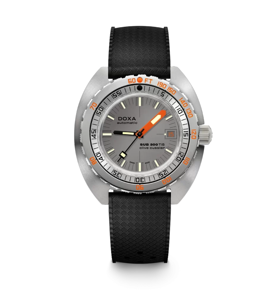 Doxa Sub 300 Ti5 Clive Cussler titánból