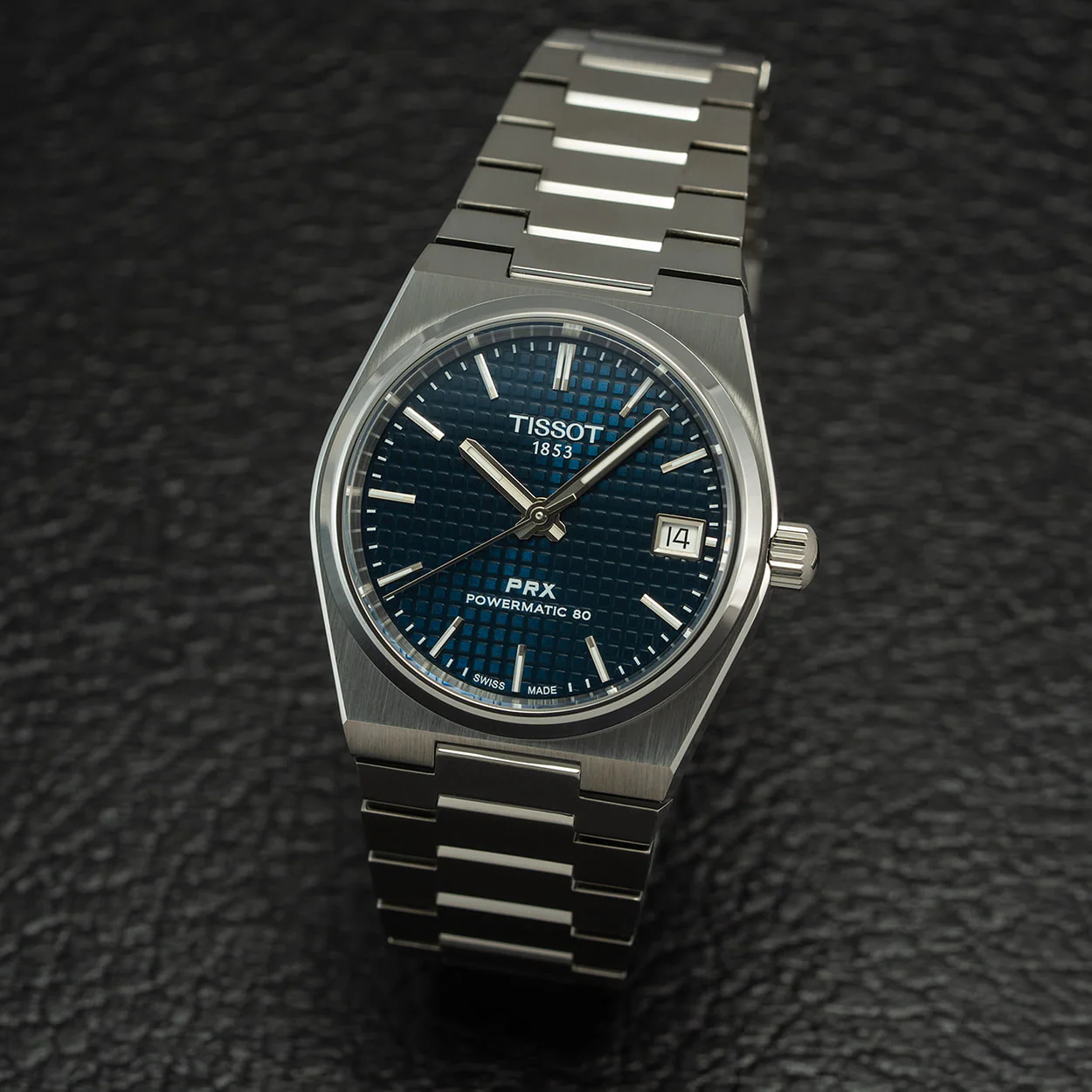 Tissot óra részlete közelről