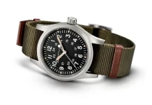 Zöld és kék számlappal bővül a Hamilton Khaki Field Power Reserve 40mm