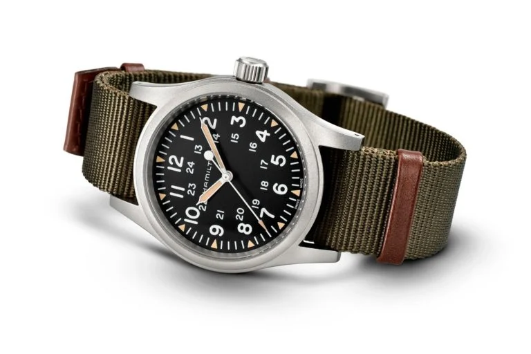 Zöld és kék számlappal bővül a Hamilton Khaki Field Power Reserve 40mm