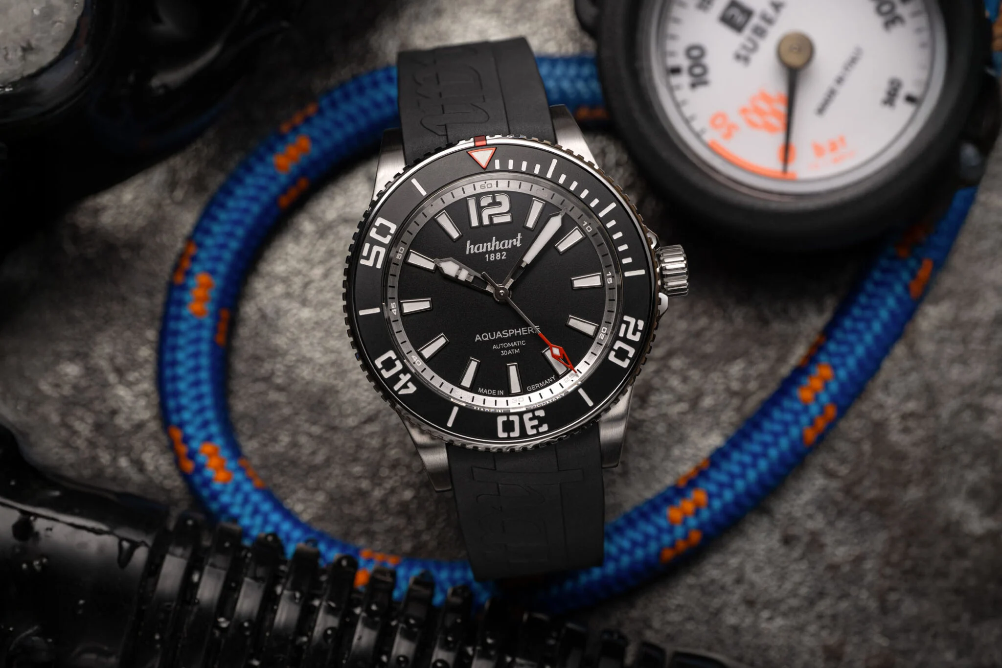 Hanhart Aquasphere Matte Black: új, fekete-fehér búváróraváltozat