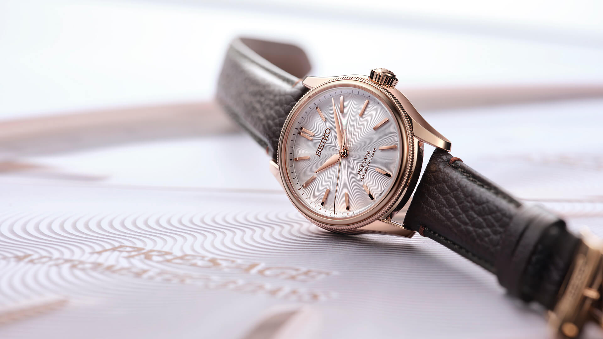 Négy új Seiko Presage a Tomioka-selyem nyomán A Seiko Presage HCC008 modellje