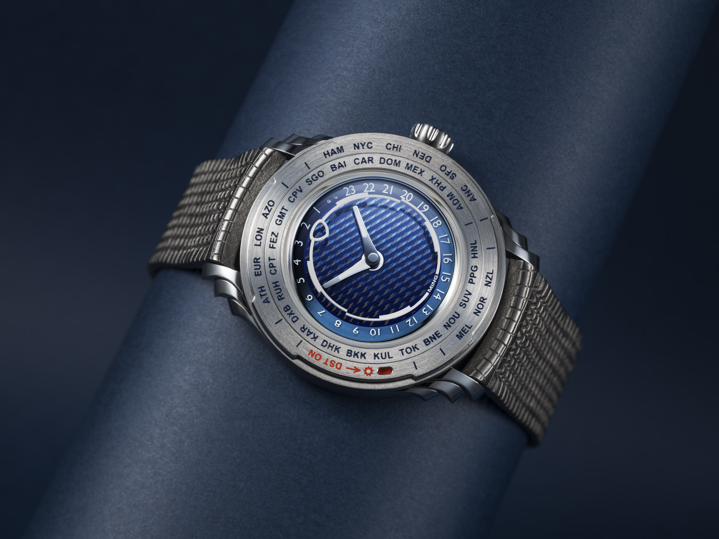 Ming 57.05 Comet: worldtimer a nyári időszámításra szabott lünettával
