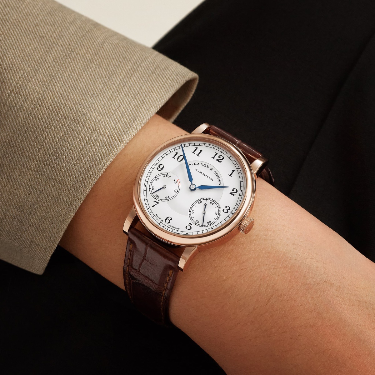 Wrist view of the 1815 UP/DOWN reference 234.032