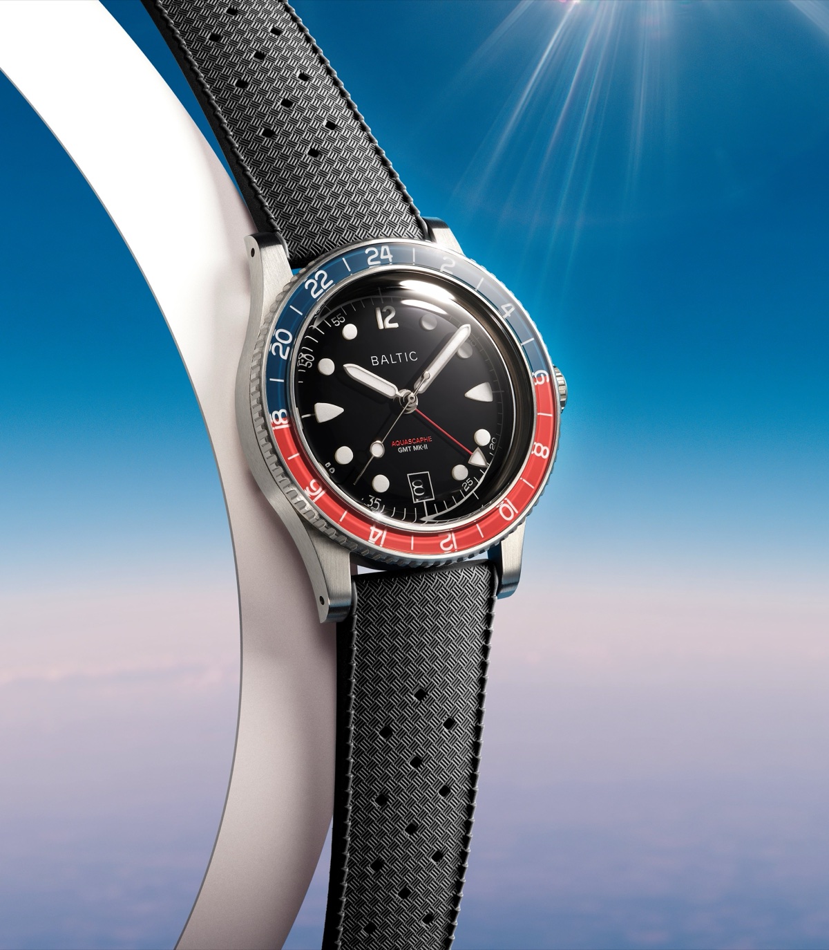 Aquascaphe GMT MK-II Red | Baltic Watches