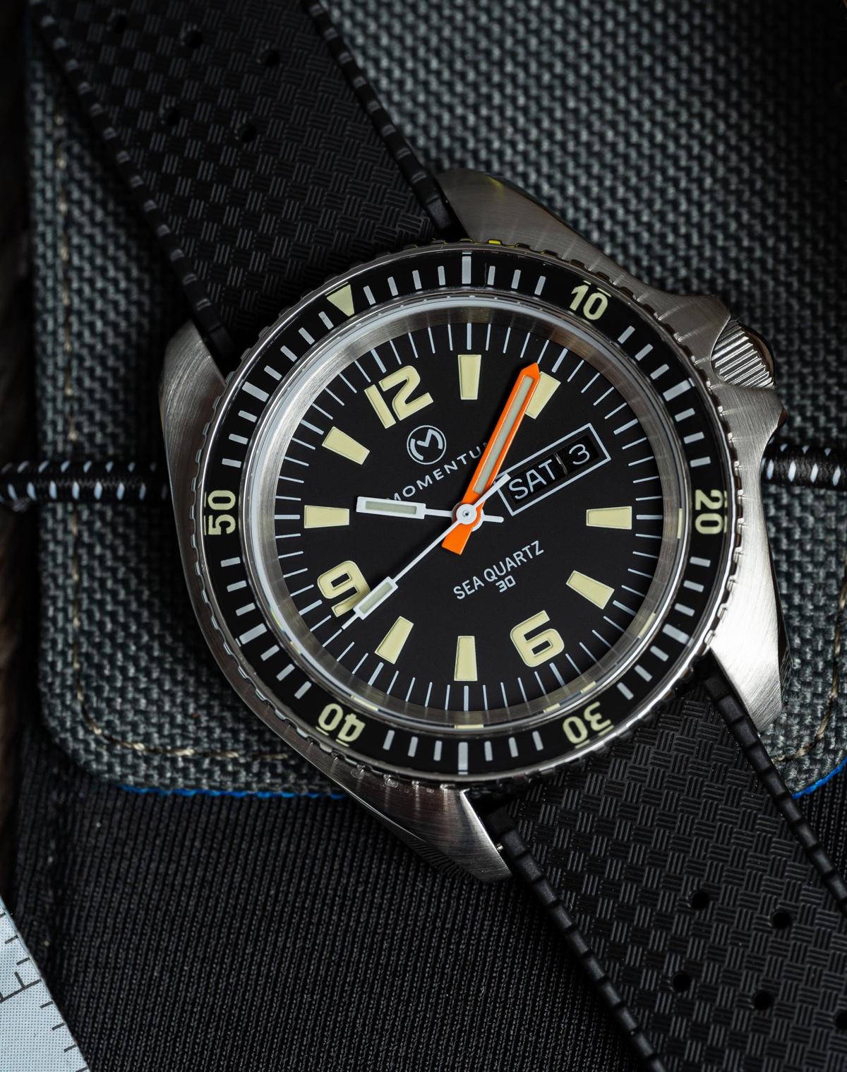 Sea Quartz 30 [42mm]