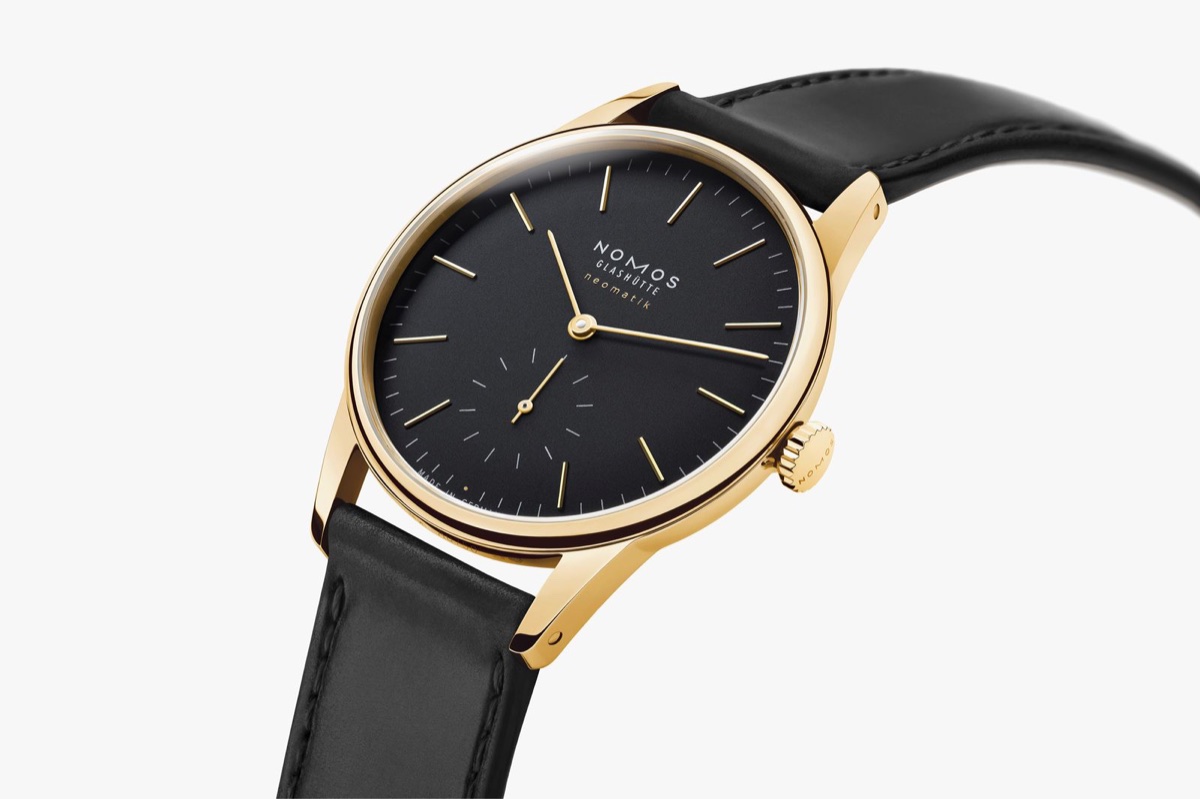 NOMOS Glashütte Orion Gold Neomatik New Black ref. 350 részletkép