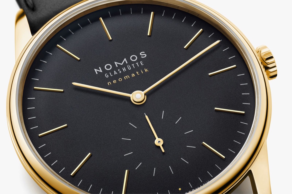 NOMOS Glashütte Orion Gold Neomatik New Black ref. 350 részletkép