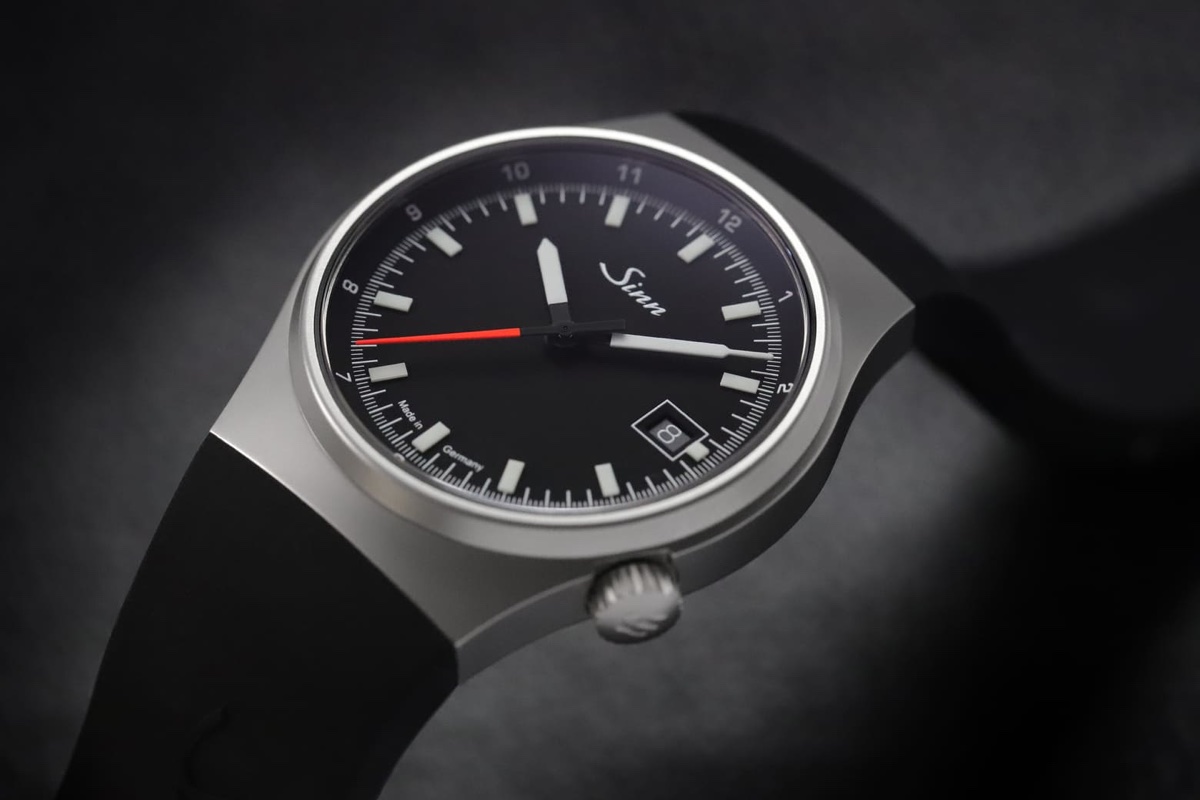 Sinn 544 RS beauty közelkép