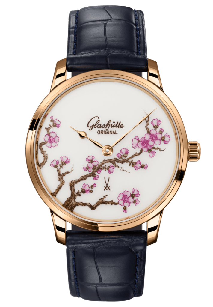 Glashütte Original Senator Meissen „Cherry Blossom”: kézzel festett porcelán számlap vörösarany tokban Glashütte Original Senator Meissen „Cherry Blossom”: kézzel festett porcelán számlap vörösarany tokban