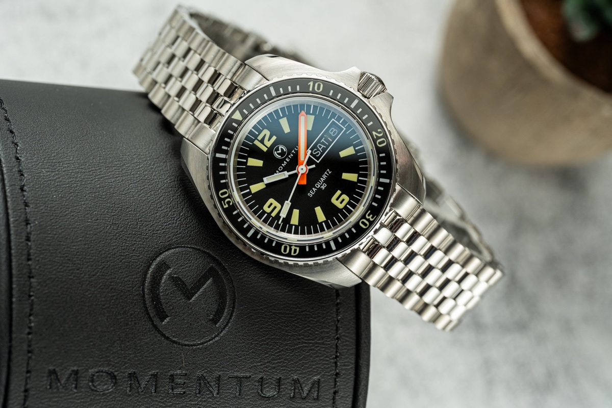 Sea Quartz 30 Heritage - Black Dial [38mm]