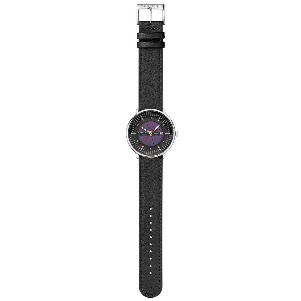 Mondaine Doppio Solar Skeleton: napelemek a számlap közepén, 500 dollár alatt Doppio Solar Skeleton, Polished Steel, 41 mm, Vegan Grape Leather